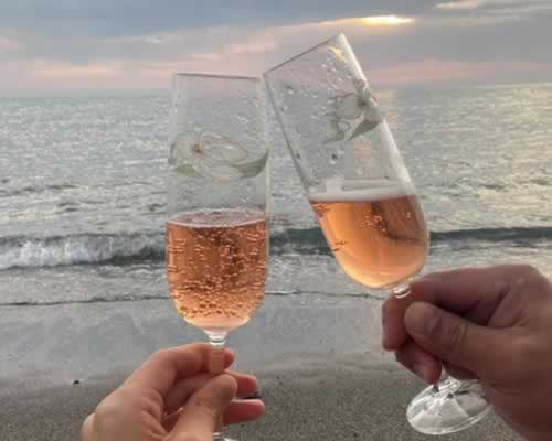 给女人的忠告：关于娶谁当老婆，男人心里是这么想的_嘉待情感