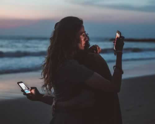 男女同居秘密曝光：你的男朋友，其实不爱你