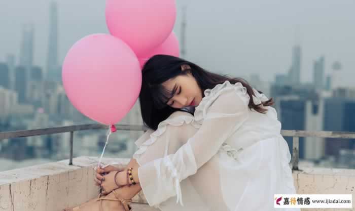 出轨离异少妇，30万打水漂，死死地被套牢_嘉待情感